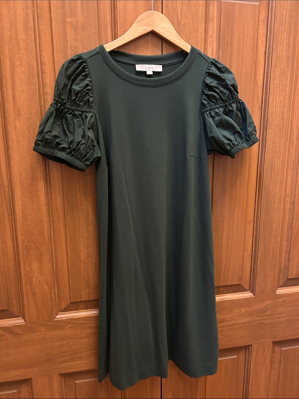 Loft green dress size medium like new